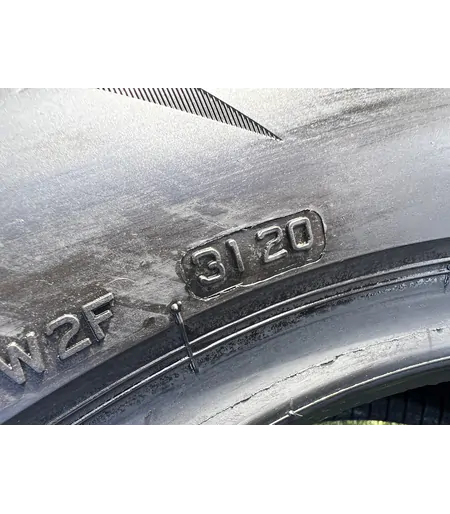 215/60 R16 Bridgestone Blizzak LM05 téli gumi 4,5-5mm - Mobil Gumis 5