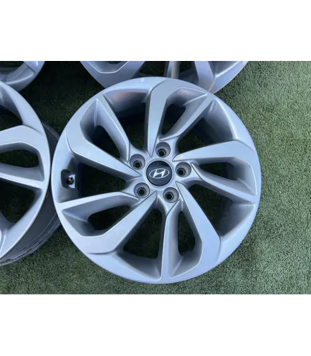 5x114.3 17" Hyundai gyári alufelni + TPMS 7Jx17h2 ET51 - Mobil Gumis 4