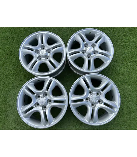 5x114.3 16" Hyundai,Kia gyári alufelni 6,5Jx16h2 ET41