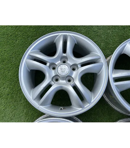 5x114.3 16" Hyundai,Kia gyári alufelni 6,5Jx16h2 ET41 5