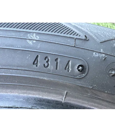 185/60 R15 Falken Ziex Ze914 nyári gumi 4,5-5mm - Mobil Gumis 5
