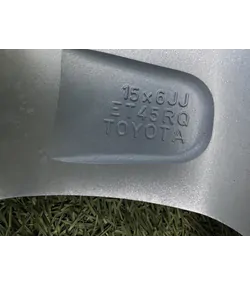 4x100 15" Toyota gyári alufelni 6Jx15h2 ET45 - Mobil Gumis 7