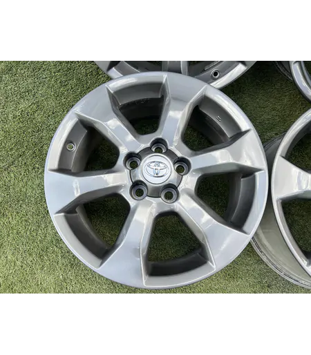 5x114.3 17" Toyota RAV4 gyári alufelni 7Jx17h2 ET45 - Mobil Gumis 3