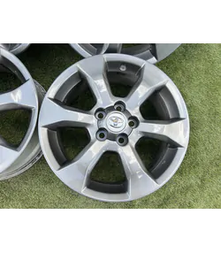 5x114.3 17" Toyota RAV4 gyári alufelni 7Jx17h2 ET45 - Mobil Gumis 4