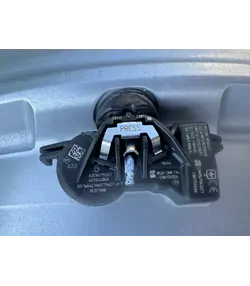 5x114.3 16" Renault gyári alufelni + TPMS 6,5Jx16h2 ET41 - Mobil Gumis 9