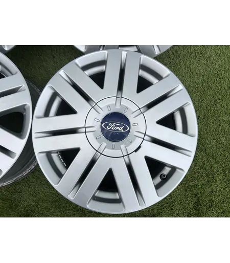 4x108 15" Ford gyári alufelni 6Jx15h2 ET52,5 3