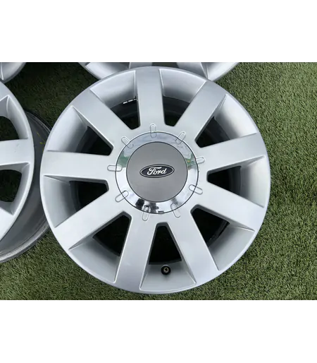 4x108 15" Ford gyári alufelni 6Jx15h2 ET52,5 4