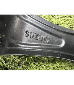 5x114.3 16" Suzuki gyári alufelni 6Jx16h2 ET50 7