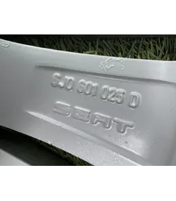 5x100 16" Seat gyári alufelni 7Jx16h2 ET43 8