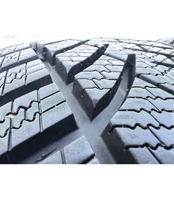 215/55 R17 Semperit Speed Grip 3 téli gumi 7,5-8mm 4