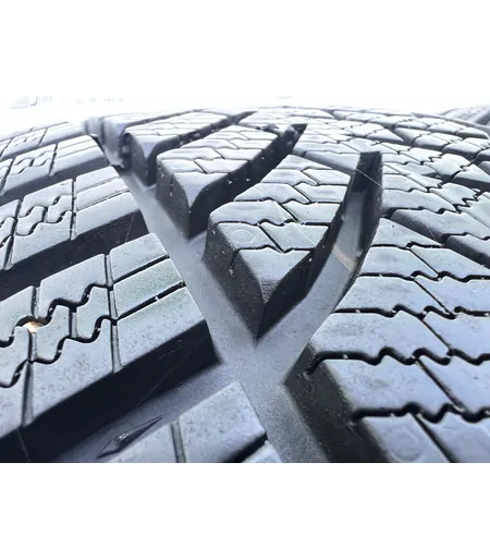 215/55 R17 Semperit Speed Grip 3 téli gumi 7,5-8mm 4