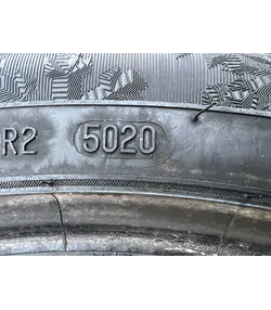 215/55 R17 Semperit Speed Grip 3 téli gumi 7,5-8mm 5