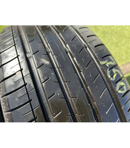 205/55 R16 Yokohama BluEarth GT nyári gumi 6mm 3