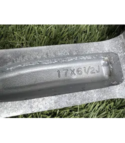 5x114.3 17" Suzuki gyári alufelni 6,5Jx17h2 ET45 8