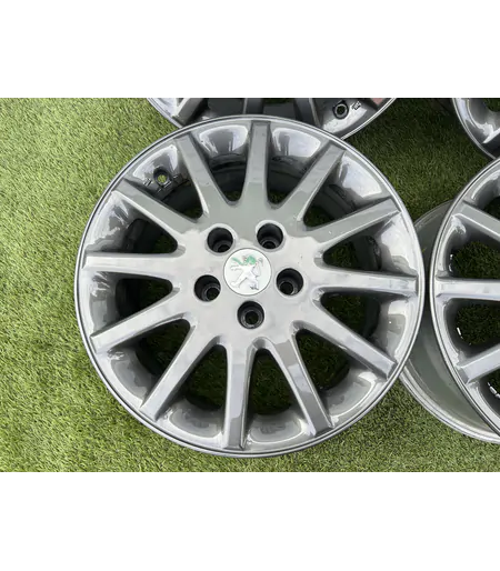 5x108 16" Peugeot gyári alufelni 7Jx16h2 ET39 3