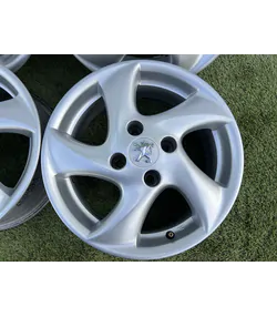 4x108 15" Peugeot gyári alufelni 6Jx15h2 ET28 4