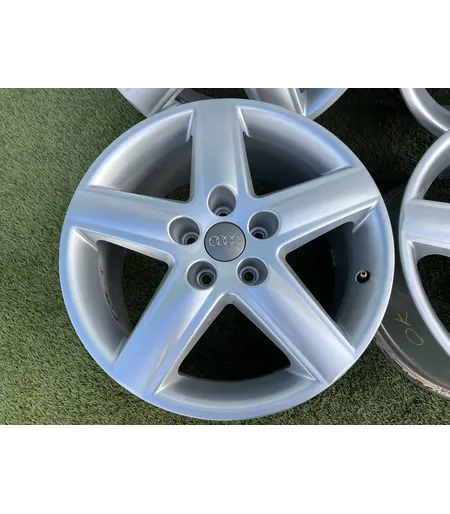 5x112 17" Audi gyári alufelni 7,5Jx17h2 ET45 3