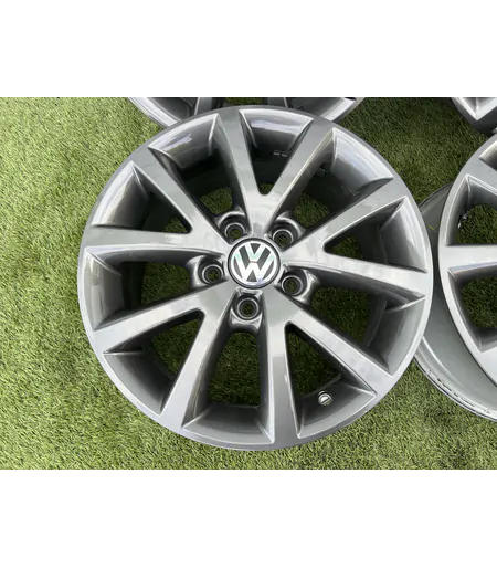 5x112 16" Volkswagen gyári alufelni 6,5Jx16h2 ET50 3