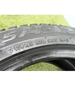 235/45 R18 Pirelli Sottozero téli gumi 6mm 5
