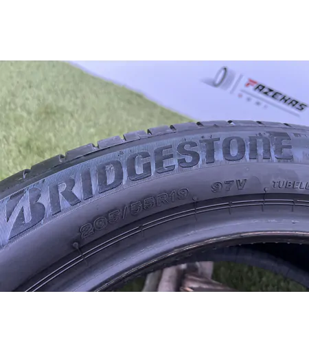 205/55 R19 Bridgestone Turanza  6 nyári gumi 6mm 5