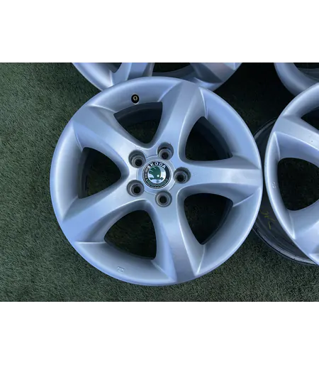 5x100 15" Skoda gyári alufelni 6Jx15h2 ET43 - Mobil Gumis 3