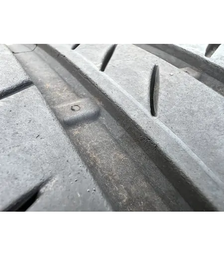 255/45 R20 Continental Premium Contact 6 nyári gumi 6mm 4