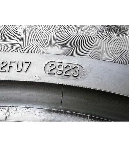 255/45 R20 Continental Premium Contact 6 nyári gumi 6mm 5