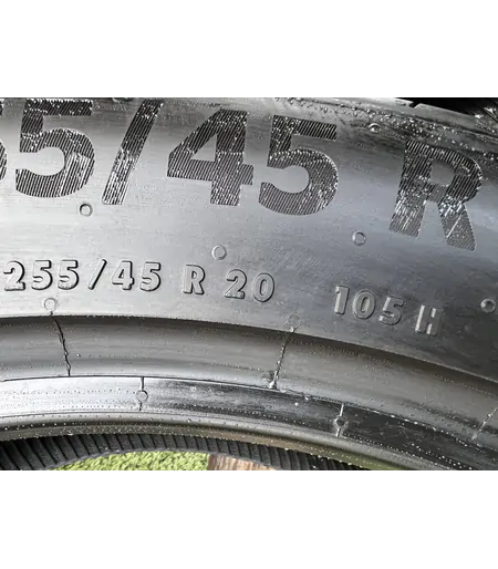 255/45 R20 Continental Premium Contact 6 nyári gumi 6mm 6