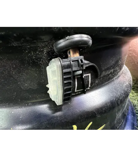 4x108 14" Ford gyári lemezfelni + TPMS 5,5Jx14h2 ET37,5 - Mobil Gumis 7