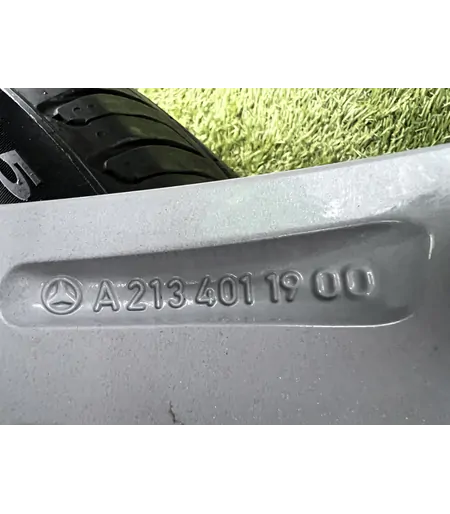 5x112 18" Mercedes AMG E-Class gyári kétszéles alufelni 275/40 R18 245/45 R18 nyári gumikkal 12