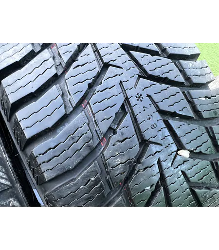 215/65 R15C Nokian SnowProof C téli gumi 8mm 3