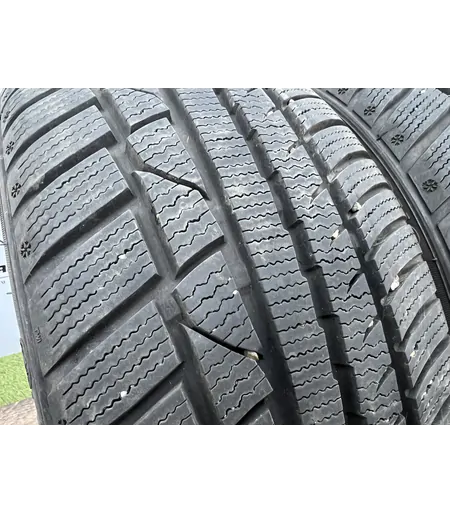 205/45 R17 Linglong Green Max Winter UHP téli gumi 8mm 2