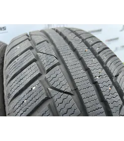 205/45 R17 Linglong Green Max Winter UHP téli gumi 8mm 3