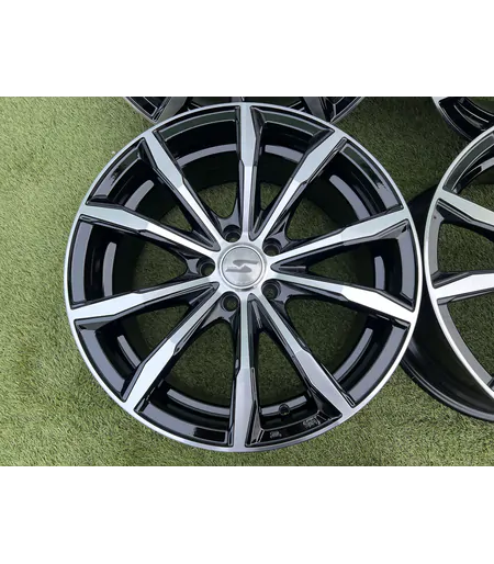 5x108 18" Silverline ÚJ alufelni 8Jx18h2 ET42 2
