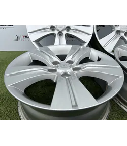 5x114.3 17" Kia gyári alufelni 6,5Jx17h2 ET35 - Mobil Gumis 6