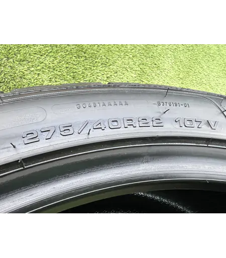 275/40 R22 Goodyear UltraGrip Performance téli gumi 8mm 5