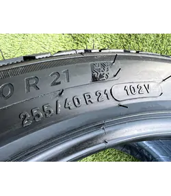 255/40 R21 Michelin Pilot Alpin 5 téli gumi 7-8mm 6