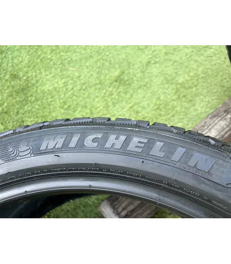 255/40 R21 Michelin Pilot Alpin 5 téli gumi 7-8mm 7