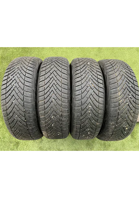 215/70 R16 Vredestein Wintrac téli gumi 6-7mm