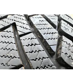 215/70 R16 Vredestein Wintrac téli gumi 6-7mm 4