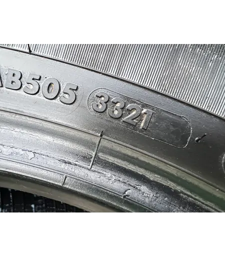 215/70 R16 Vredestein Wintrac téli gumi 6-7mm 6
