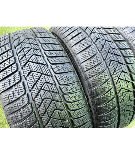 245/45 R18 Pirelli Sottozero 3 téli gumi 7mm 2