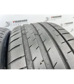 225/45 R19 Michelin PilotSport 4 nyári gumi 5mm - Mobil Gumis 3