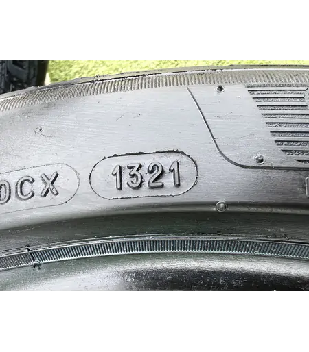 225/45 R19 Michelin PilotSport 4 nyári gumi 5mm - Mobil Gumis 5