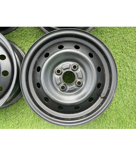 4x100 14" Toyota gyári lemezfelni 4Jx14h2 ET45 3