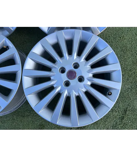 4x100 17" Fiat Grande Punto gyári alufelni 6,5Jx17h2 ET46 - Mobil Gumis 4