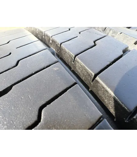 215/65 R15C Continental VanContactEco nyári gumi 7mm 4