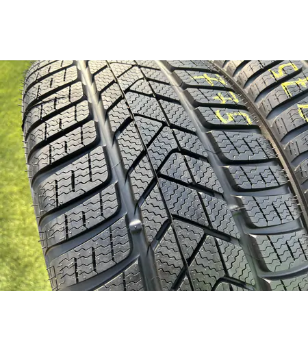 245/40 R21 Pirelli Sottozero 3 téli gumi mm 2