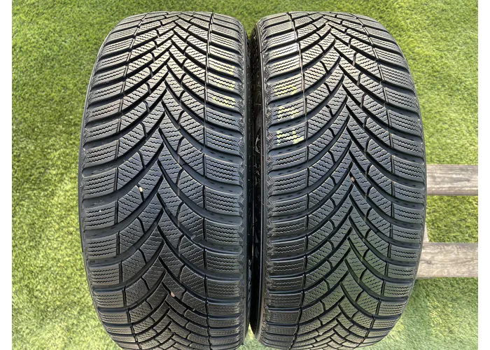 205/45 R17 Semperit Speed-Grip 5 téli gumi 7mm alapértelmezett kép