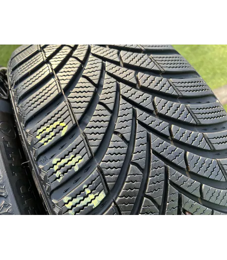 205/45 R17 Semperit Speed-Grip 5 téli gumi 7mm 3